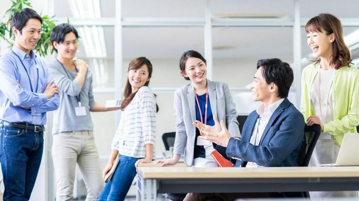 「人が周りに集まる人」が心得ている意外な話術.jpg 考研全程辅导